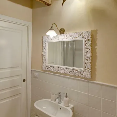 Le Stanze Di Rigoletto 3*