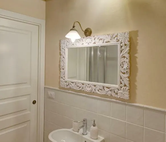 Le Stanze Di Rigoletto 3*